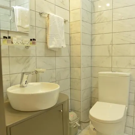 Hotel Tuerkeli *